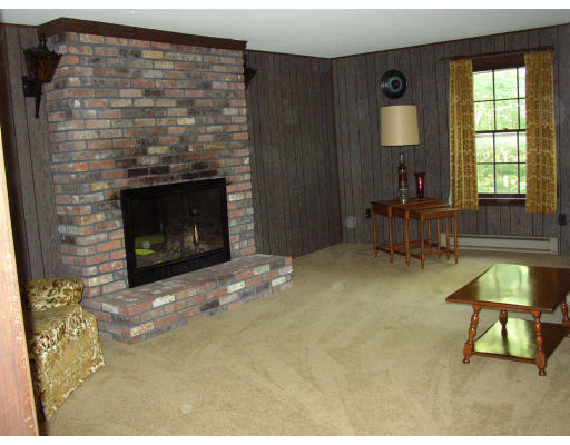 4 Patricia Road Westminster, MA 01473 - Photo 4 of 11 Gallery Image 4