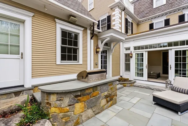 $2,695,000 | 287 1/2 High Street, Newburyport, MA 01950