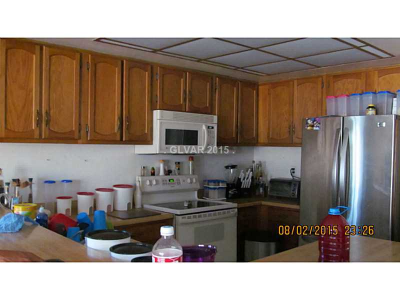 3391 Reka Street Las Vegas, NV 89121 - Photo 8 of 32 Property Photo. kitchen