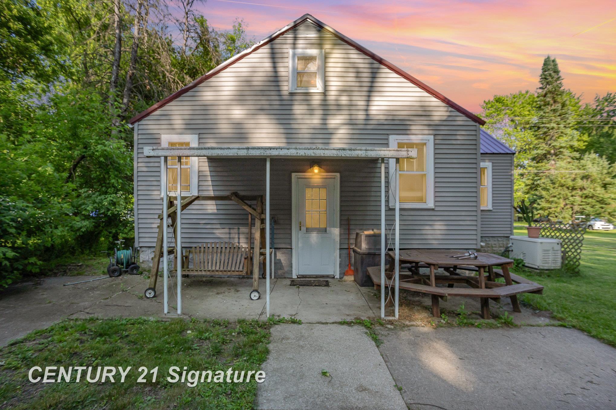 125 North Homer Road Midland, MI 48640 - Photo 20 of 27 50178525-cb42bc48-11e4-4c2a-b66d-2f64dfbc4ccb.JPG