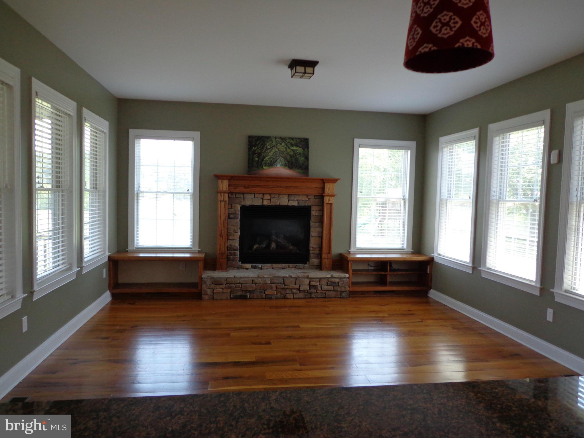 16010 Pleasure Point Ln Ridge Ridge, MD 20680 - Photo 14 of 26 Family Room w/ water views