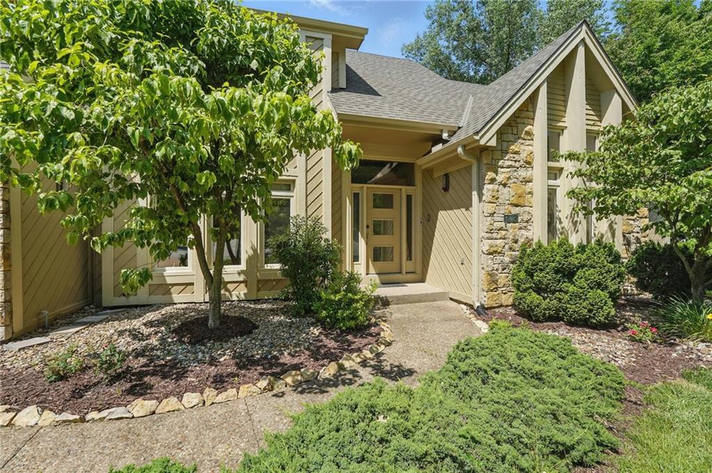 6112 North Mattox Road Kansas City, MO 64151 - Photo 2 of 56