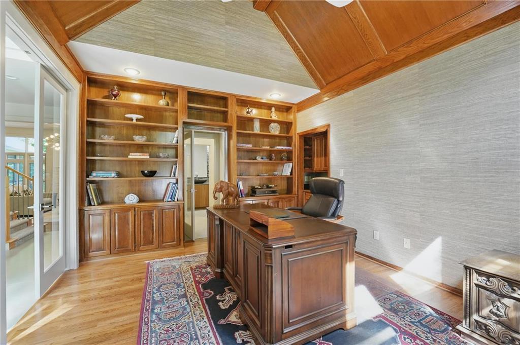 6112 North Mattox Road Kansas City, MO 64151 - Photo 6 of 56