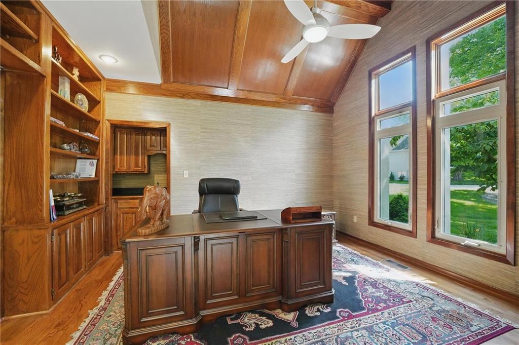 6112 North Mattox Road Kansas City, MO 64151 - Photo 7 of 56