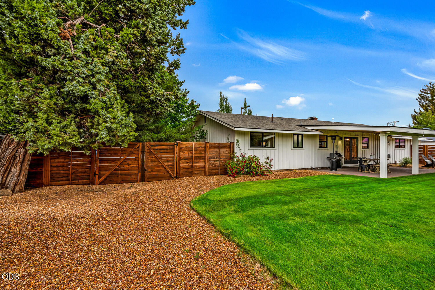 1971 Southwest 23rd Street Redmond, OR 97756 - Photo 47 of 47