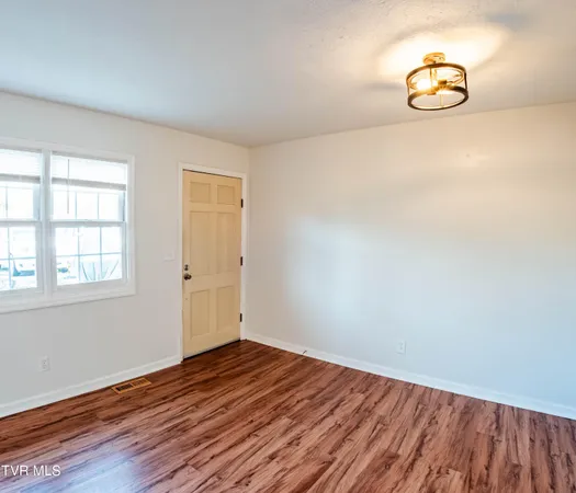$159,900 | 802 Locust Street, Unit 3, Rogersville, TN 37857