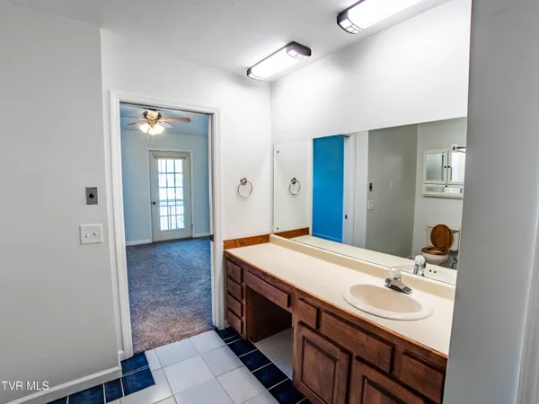 $159,900 | 802 Locust Street, Unit 3, Rogersville, TN 37857