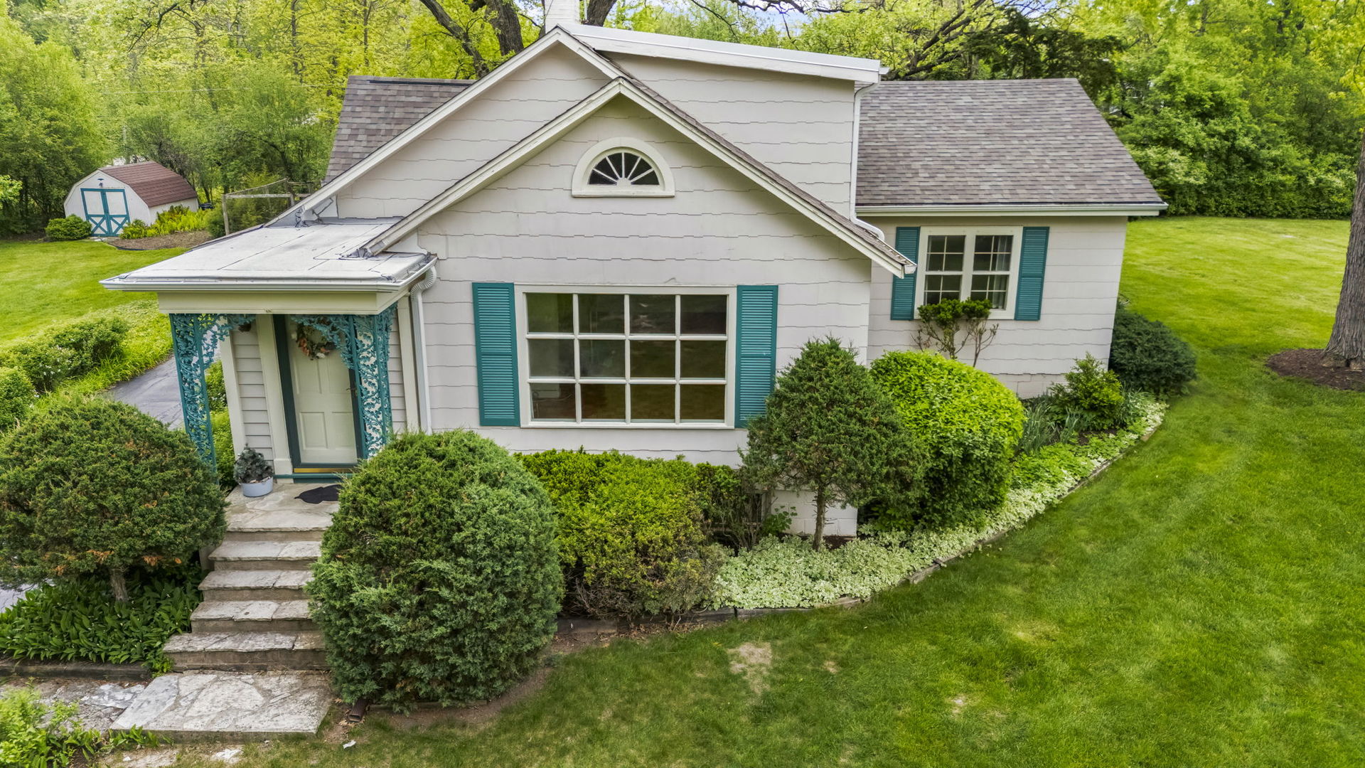 291 Rustic Drive Barrington, IL 60010 - Photo 4 of 34 Gallery Image 4