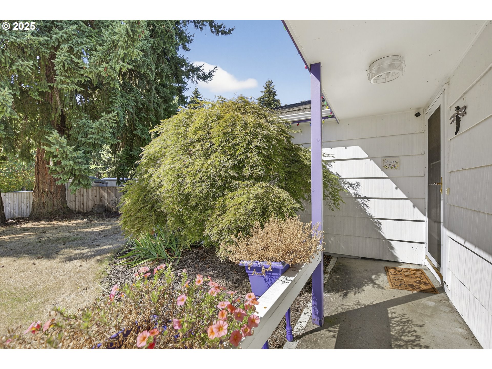 17821 Southeast Morrison Court Portland, OR 97233 - Photo 4 of 39