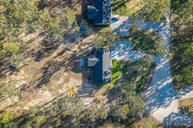 $279,900 | 23350 Marvel Drive, Lebanon, MO 65536