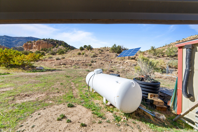 3135 North Thompson Cyn Road Green River, UT 84525 - Photo 32 of 41 Exterior view of propane tank