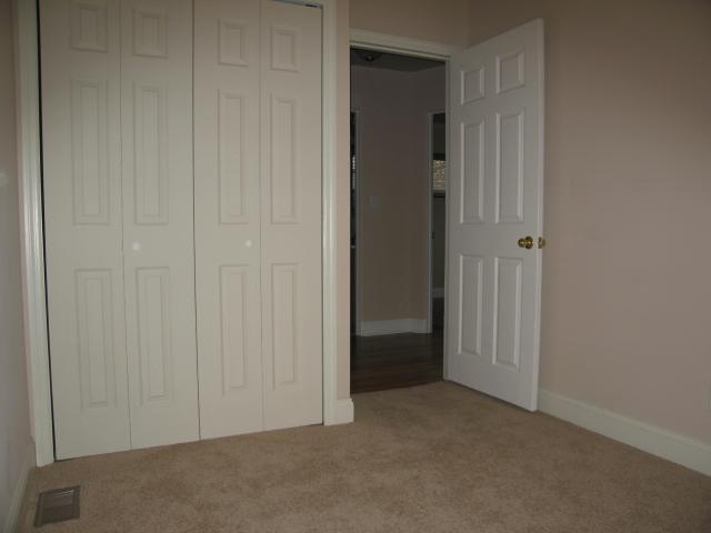 2475 Shrewsbury Road Columbus, OH 43221 - Photo 10 of 11