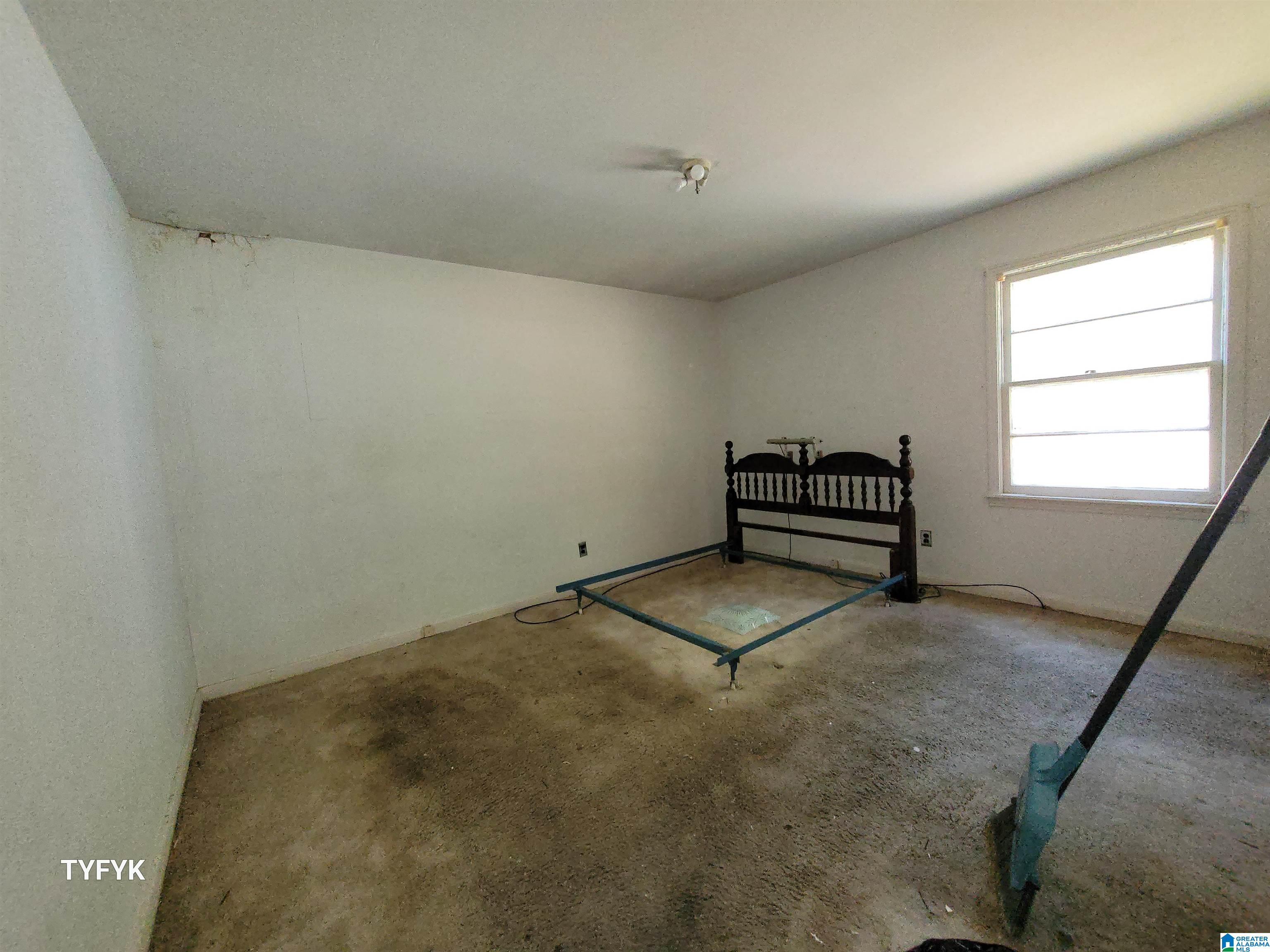 536 Camellia Road Birmingham, AL 35215 - Photo 11 of 32