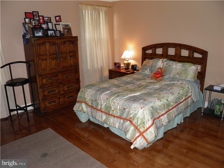 19 Aspen Road Sicklerville, NJ 08081 - Photo 13 of 20 Gallery Image 13