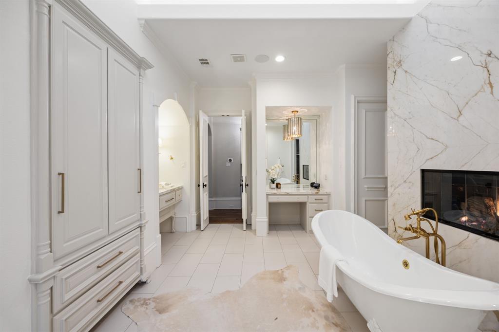 1609 Noble Way Flower Mound, TX 75022 - Photo 15 of 38