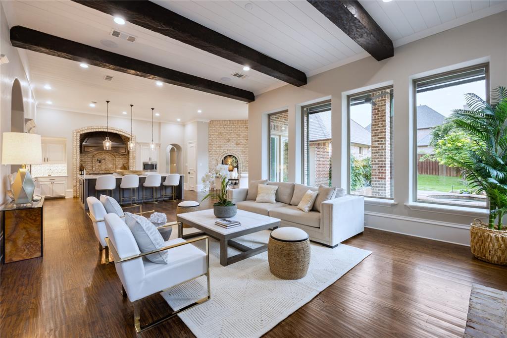 1609 Noble Way Flower Mound, TX 75022 - Photo 6 of 38