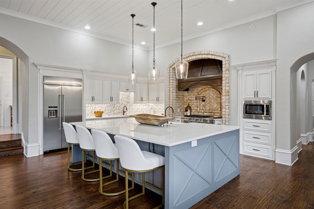 1609 Noble Way Flower Mound, TX 75022 - Photo 7 of 38