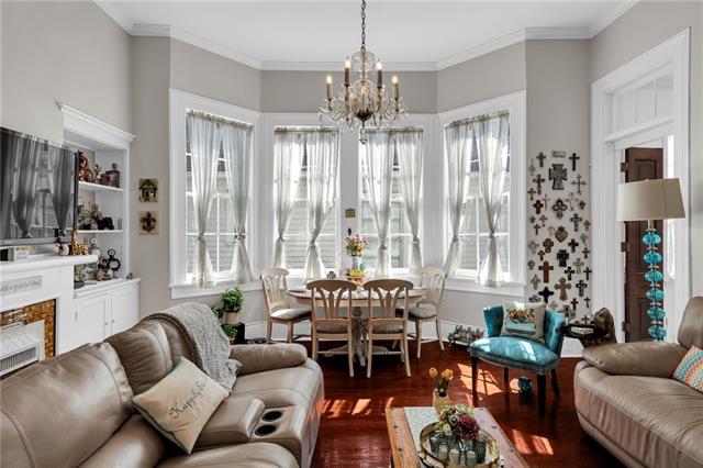 4861 Magazine Street, Unit UPPR New Orleans, LA 70115 - Photo 3 of 17