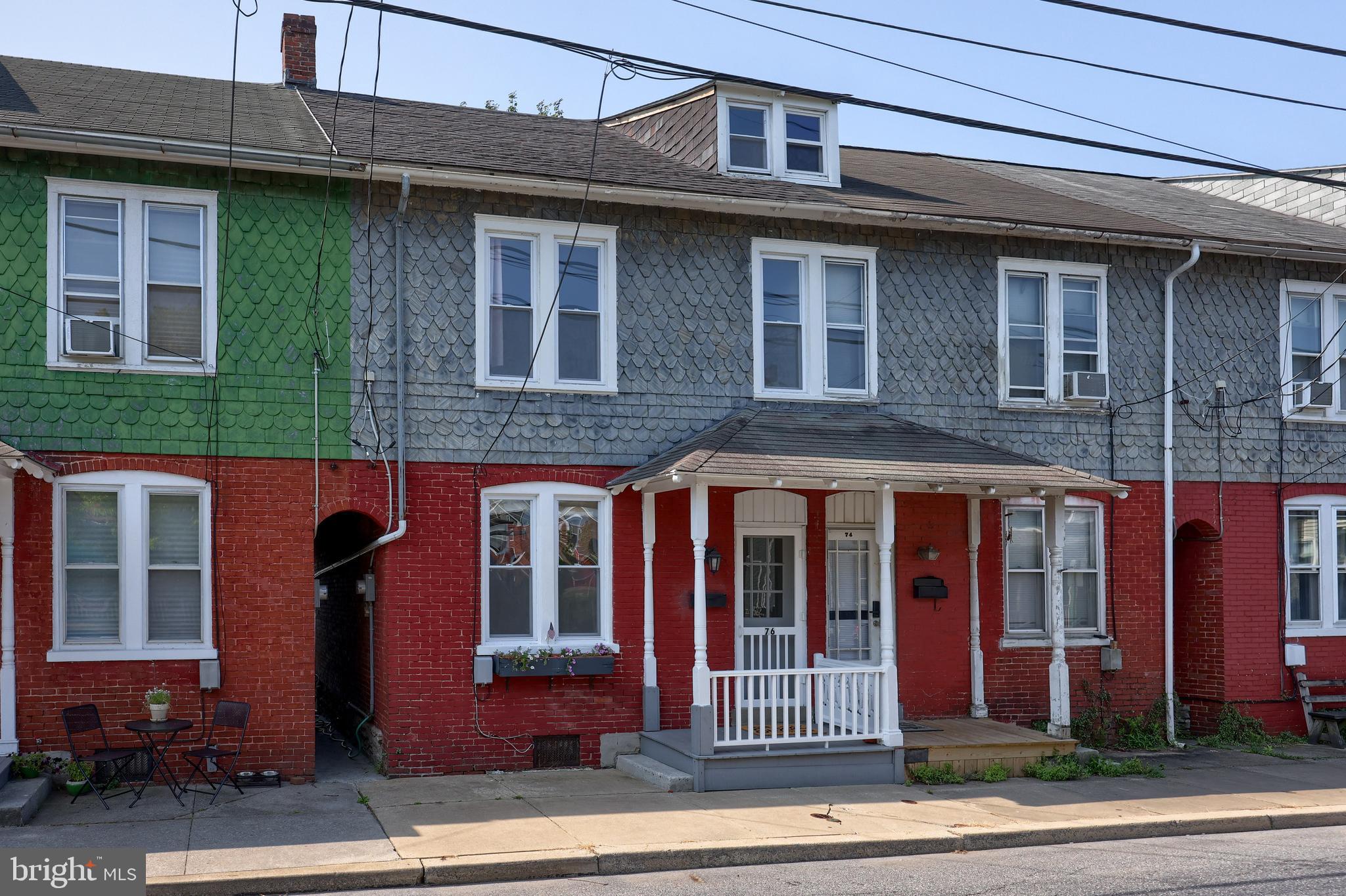 76 Front Street Lititz, PA 17543 - Photo 3 of 24