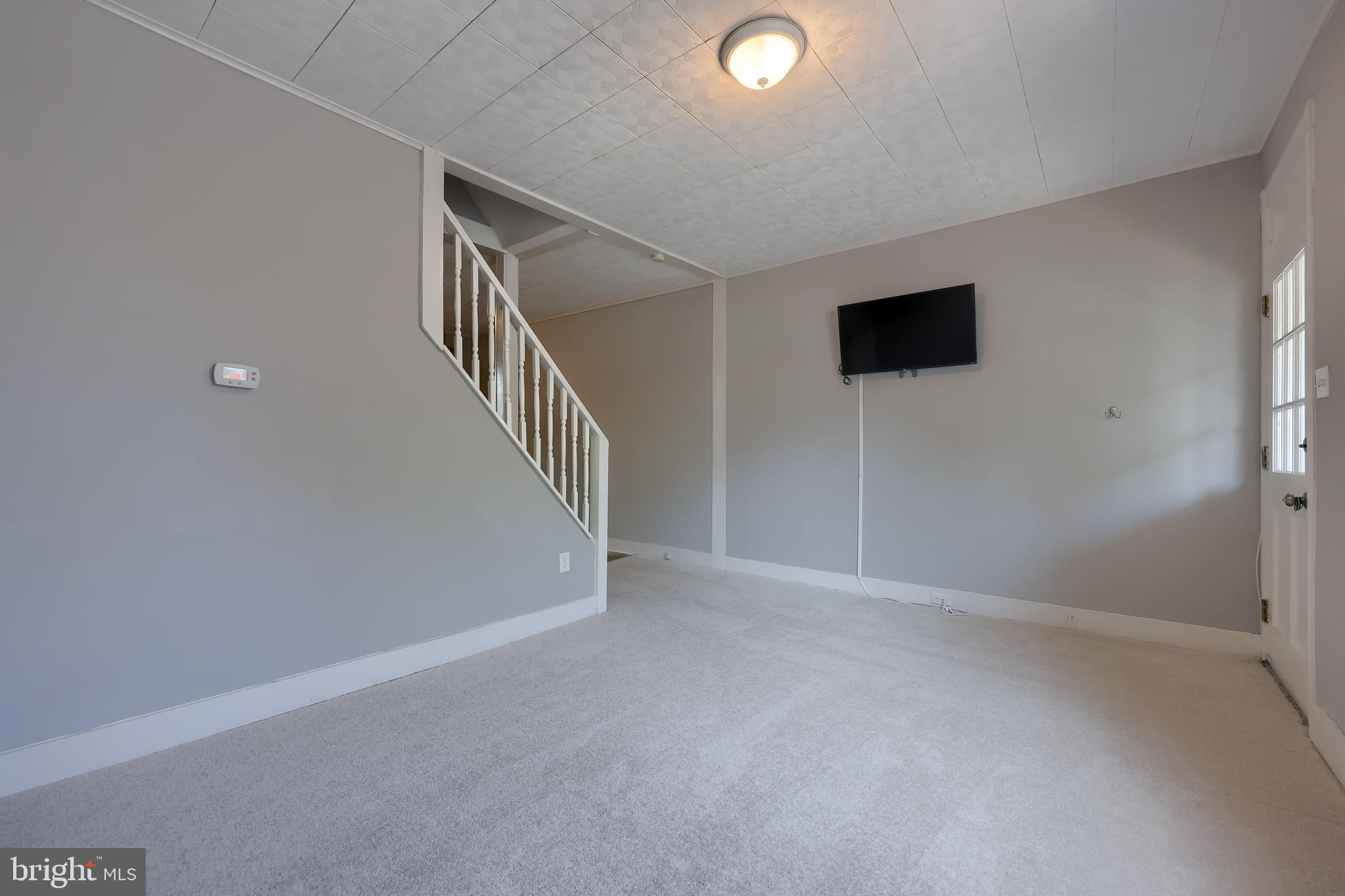 76 Front Street Lititz, PA 17543 - Photo 8 of 24