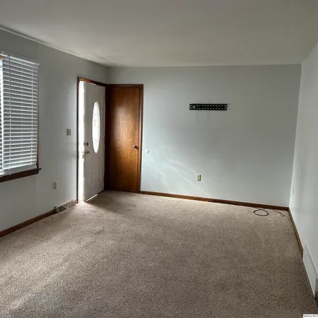 $1,400 | 1621 Aspen Drive, Quincy, IL 62305