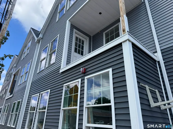 $1,850 | 1085 Whalley Avenue, Unit 4, New Haven, CT 06515