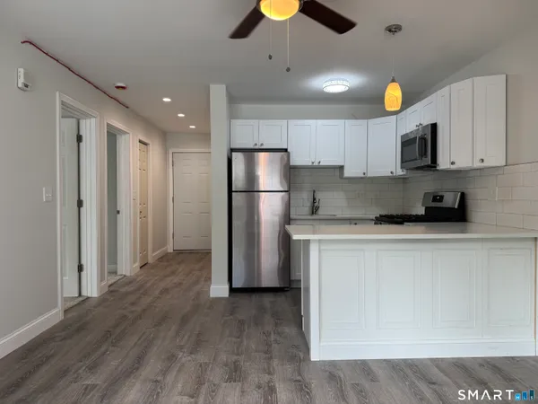 $1,850 | 1085 Whalley Avenue, Unit 4, New Haven, CT 06515