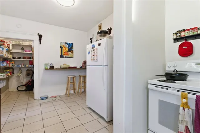 $265,000 | 3116 Linwood Boulevard, Kansas City, MO 64128