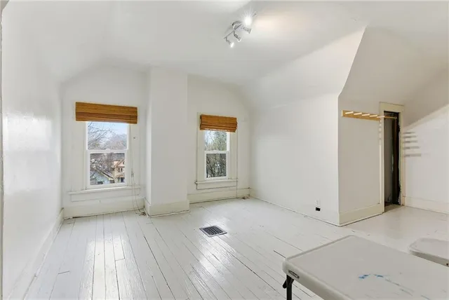 $265,000 | 3116 Linwood Boulevard, Kansas City, MO 64128