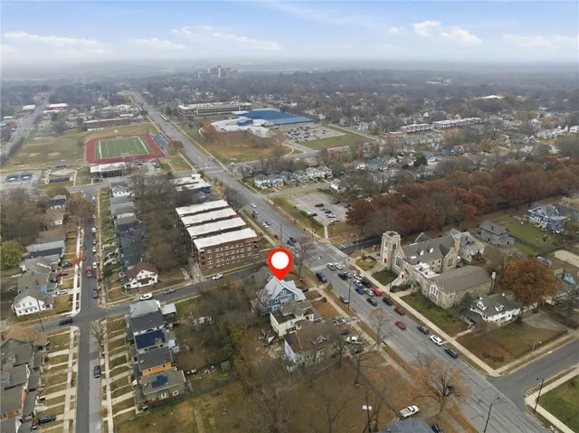 $265,000 | 3116 Linwood Boulevard, Kansas City, MO 64128