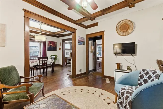 $265,000 | 3116 Linwood Boulevard, Kansas City, MO 64128