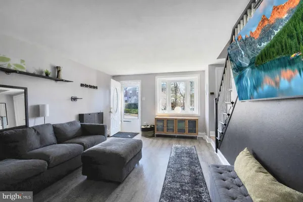 $235,000 | 437 Park Drive, Glenolden, PA 19036