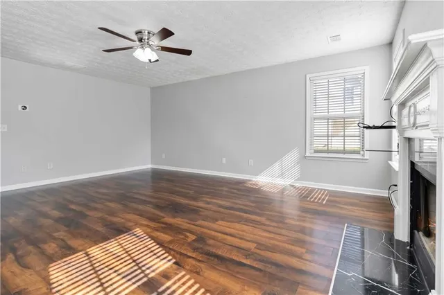 $439,999 | 905 Shannon Road Southeast, Loganville, GA 30052