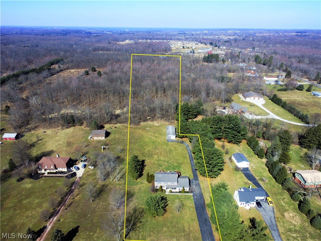 7950 Herbert Road Canfield, OH 44406 - Photo 1 of 8 9.05 Acres. Approximate Boundary.