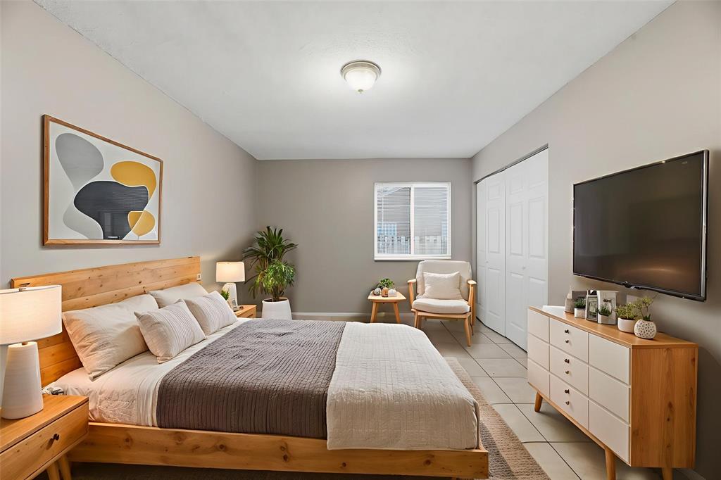 8666 Southwest 14th Street Pembroke Pines, FL 33025 - Photo 4 of 29 Virtually Staged