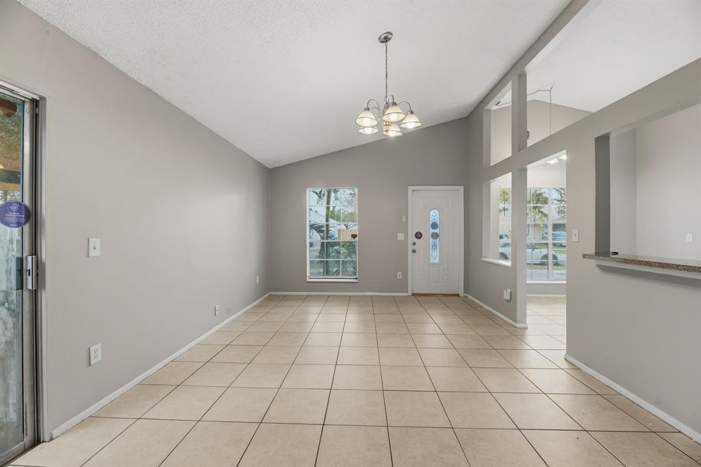 8666 Southwest 14th Street Pembroke Pines, FL 33025 - Photo 7 of 29