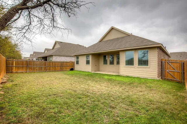 $2,295 | 532 Ranchito Pass, Haslet, TX 76052