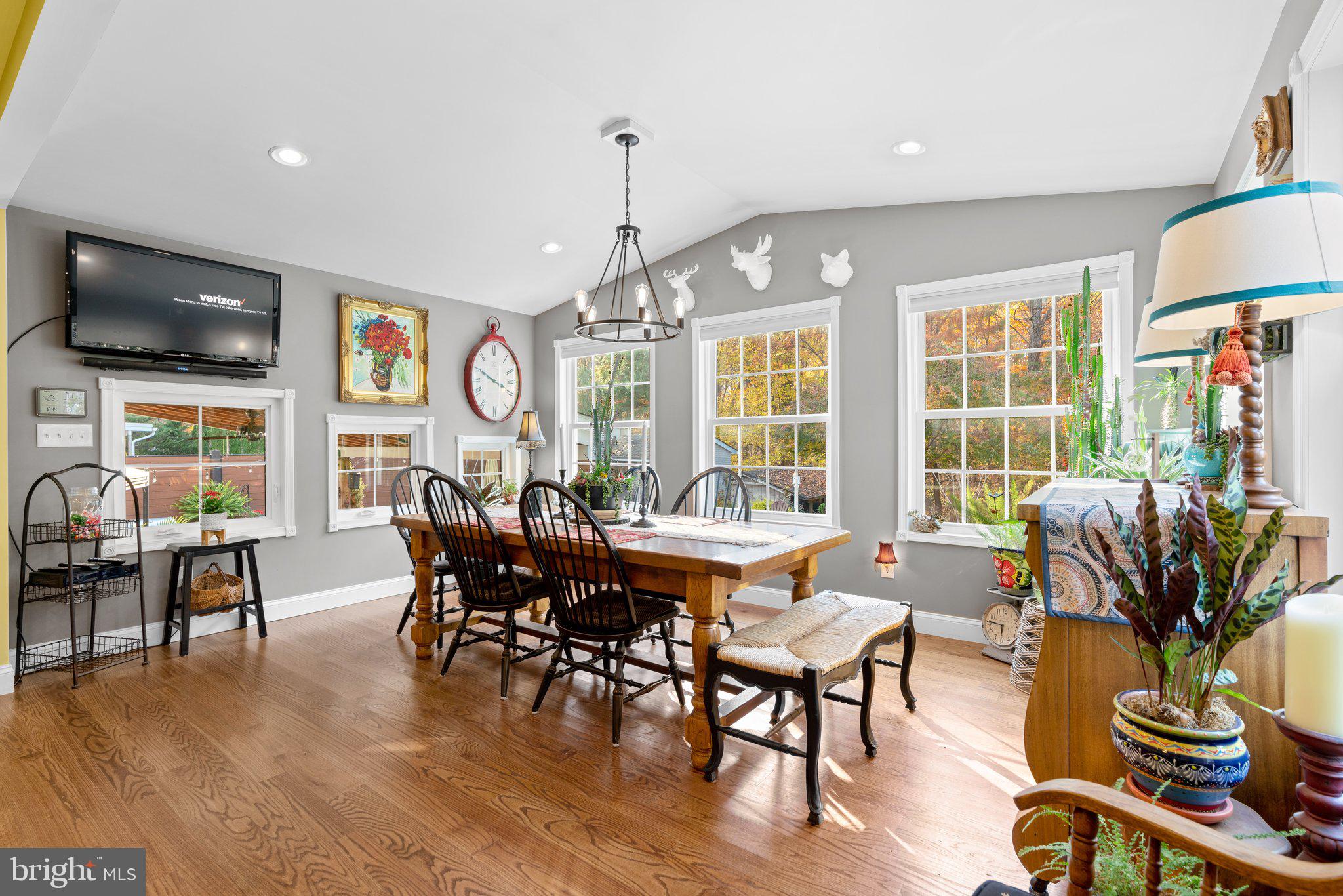 2810 Foxhound Road Ellicott City, MD 21042 - Photo 17 of 62 Breakfast Room