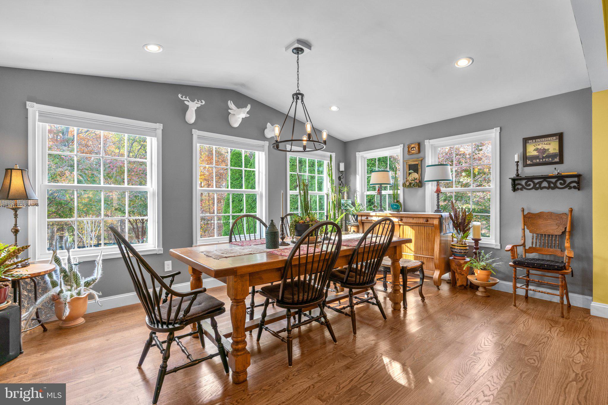 2810 Foxhound Road Ellicott City, MD 21042 - Photo 18 of 62 Breakfast Room