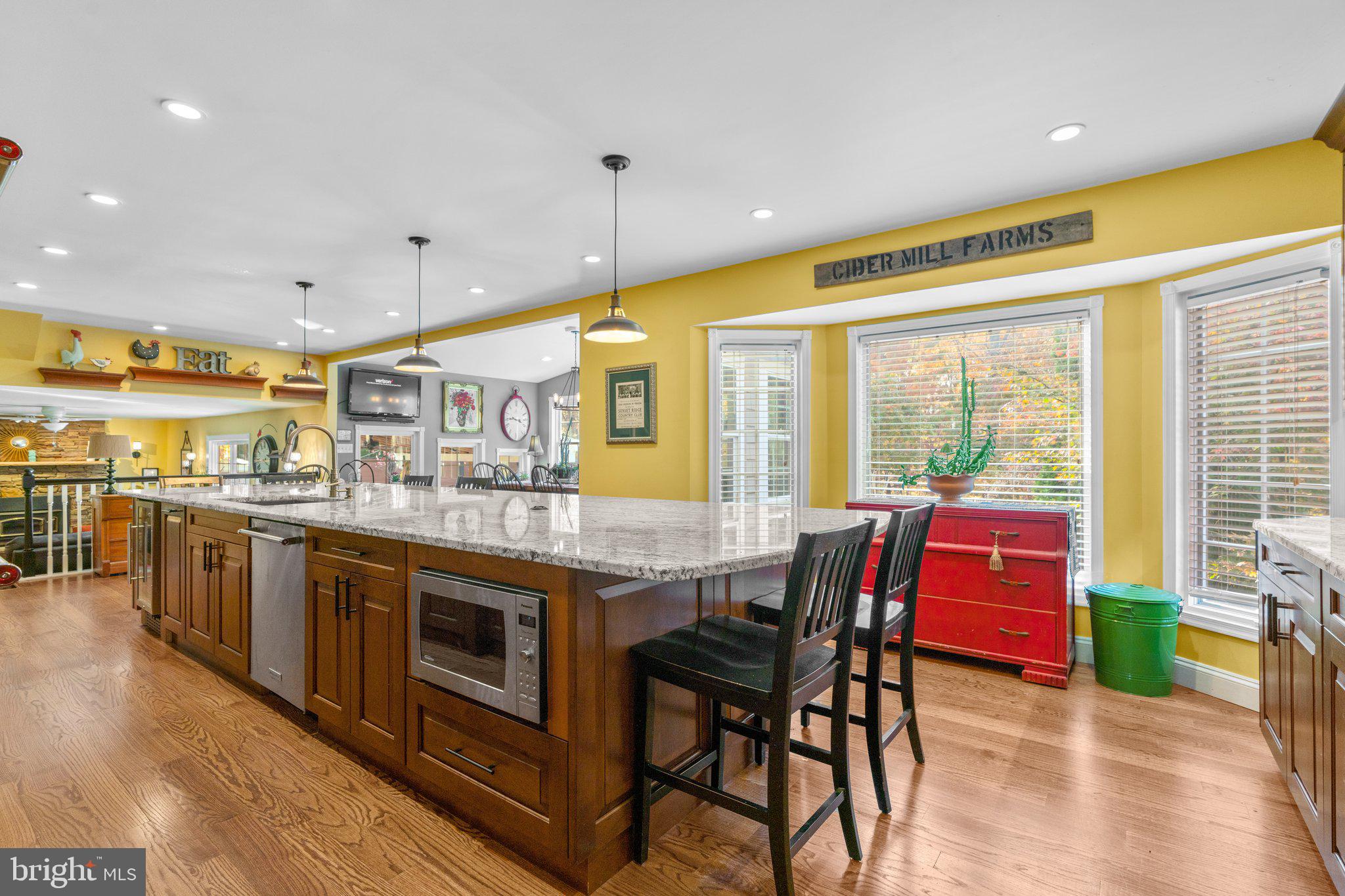 2810 Foxhound Road Ellicott City, MD 21042 - Photo 9 of 62 Kitchen