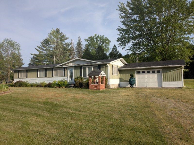 511 West Main Street Hale, MI 48739 - Photo 2 of 29