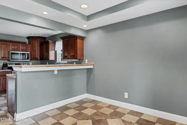 $650,000 | 7713 Sayne Lane, Knoxville, TN 37920