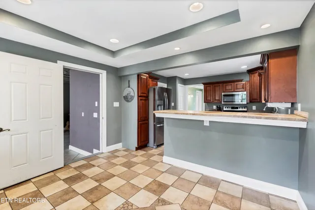 $650,000 | 7713 Sayne Lane, Knoxville, TN 37920