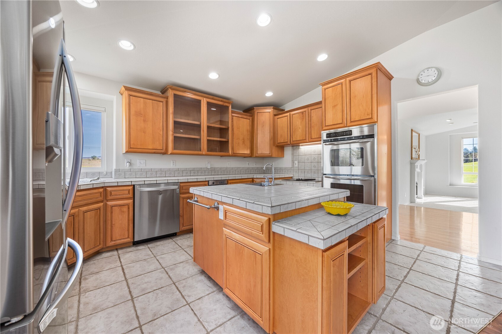 3503 West Malaga Road Malaga, WA 98828 - Photo 14 of 38