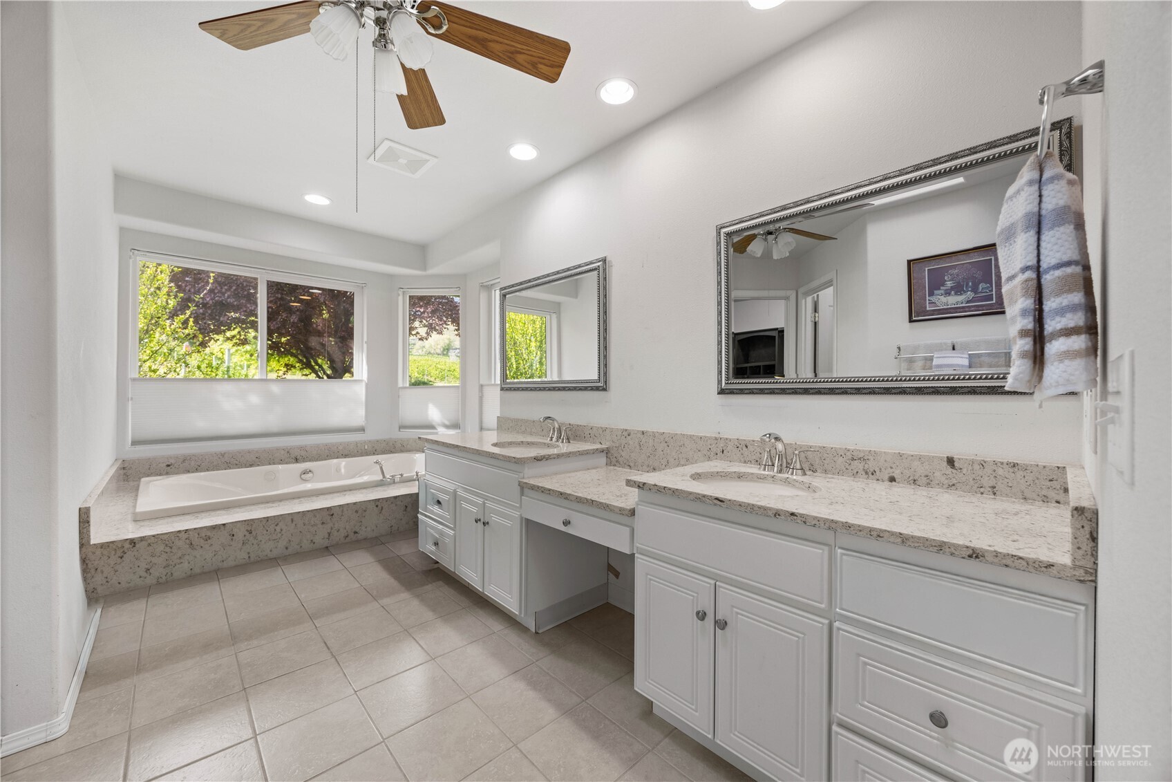 3503 West Malaga Road Malaga, WA 98828 - Photo 20 of 38