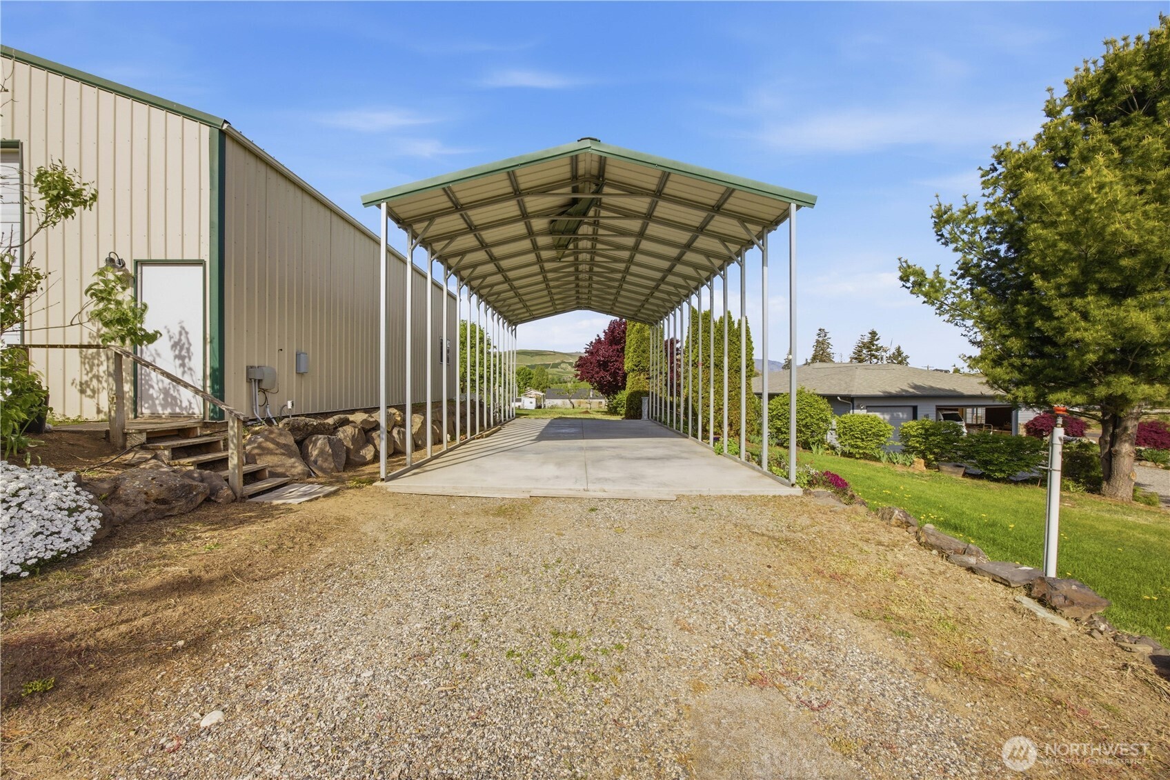3503 West Malaga Road Malaga, WA 98828 - Photo 33 of 38