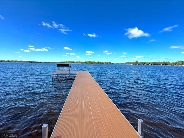 $429,900 | 7620 Lake John Drive, Annandale, MN 55302