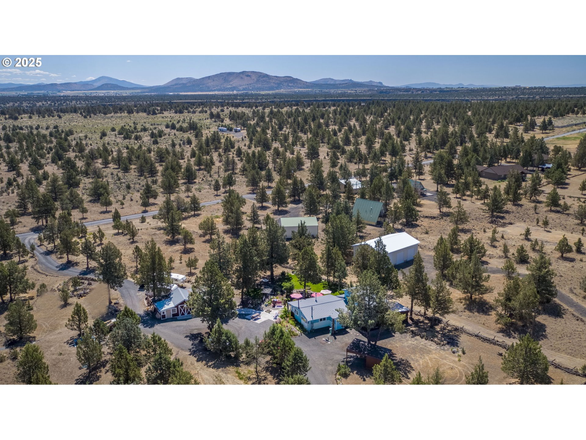 7683 Southwest Drake Drive Culver, OR 97734 - Photo 2 of 40