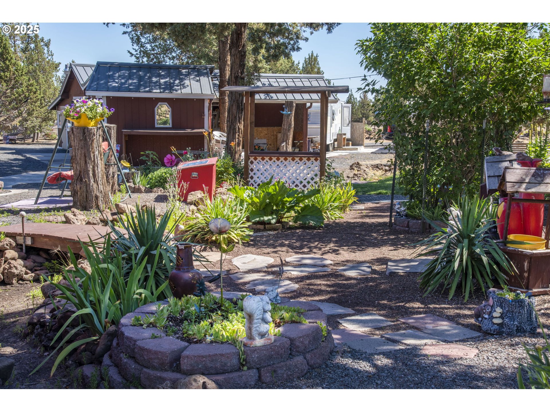 7683 Southwest Drake Drive Culver, OR 97734 - Photo 29 of 40