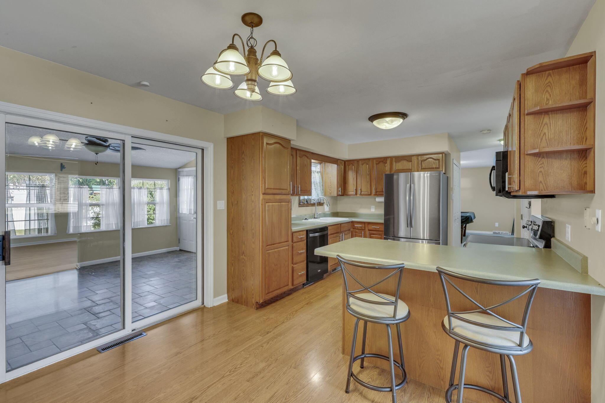 476 Jefferson Road Newark, OH 43055 - Photo 2 of 53 10-web-or-mls-_S5A2299